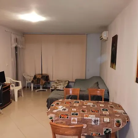 просторная в популярном комплексе * Slantschew brjag